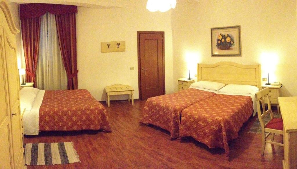 Hotel Umbria Perugia Værelse billede